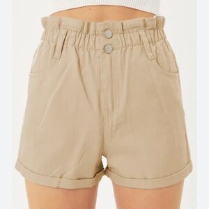 H&M High Waist Tan Women's Shorts​​​